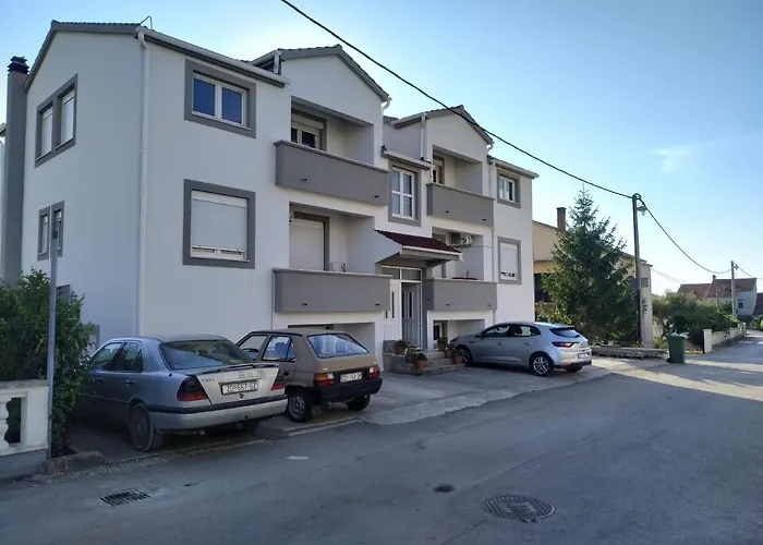 Ravkin Apartman Zadar