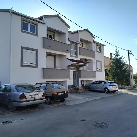 Ravkin Apartamento Zadar