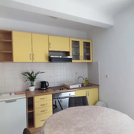 Ravkin Apartment *