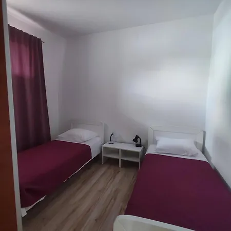 Ravkin Apartment *