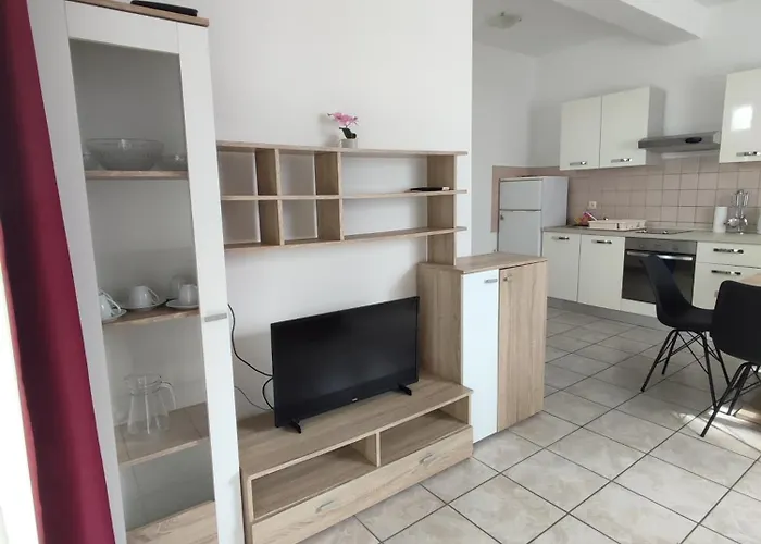 Ravkin Appartamento Zara