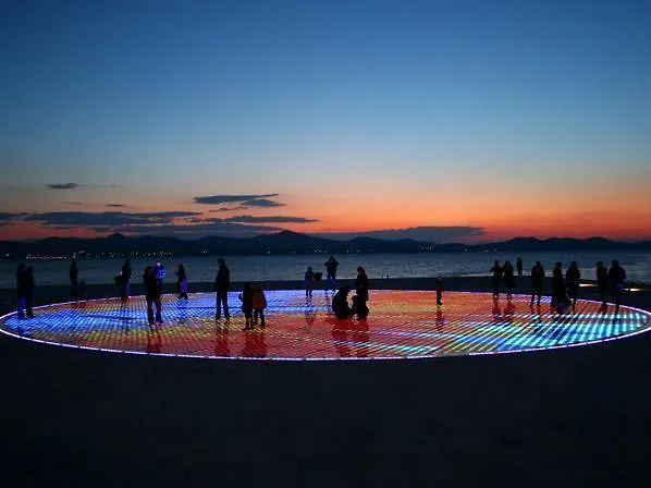 Ravkin Appartamento Zara